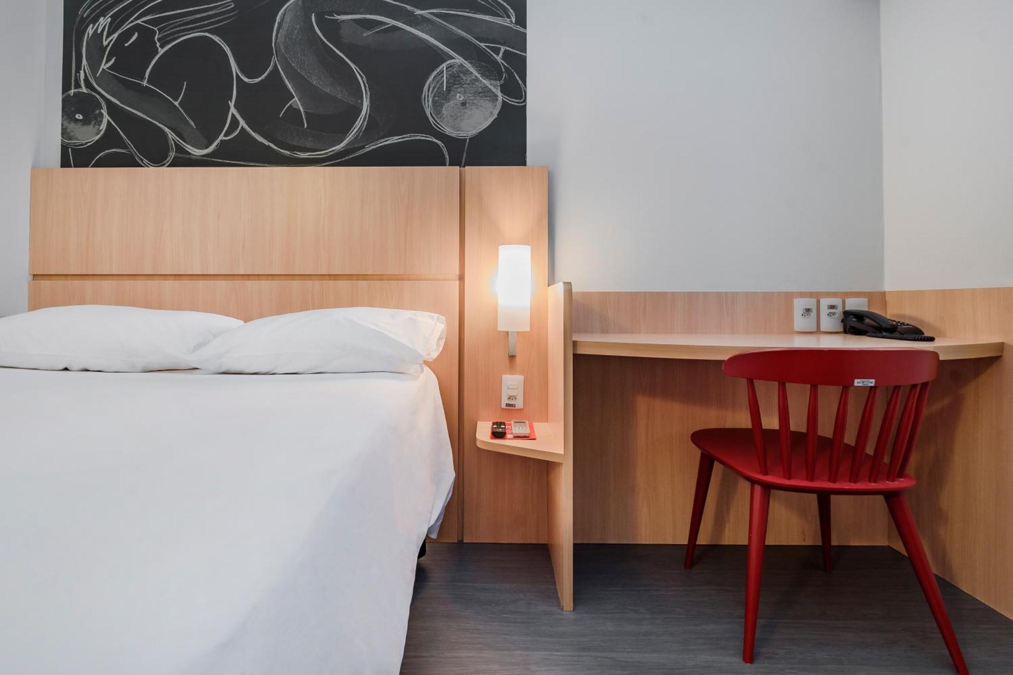 Ibis 3*