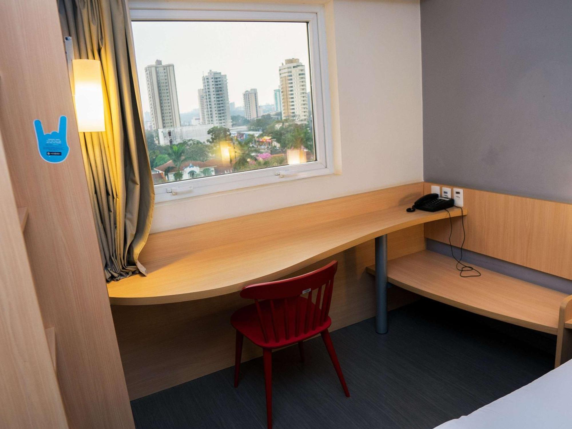 Hotel Ibis 3*