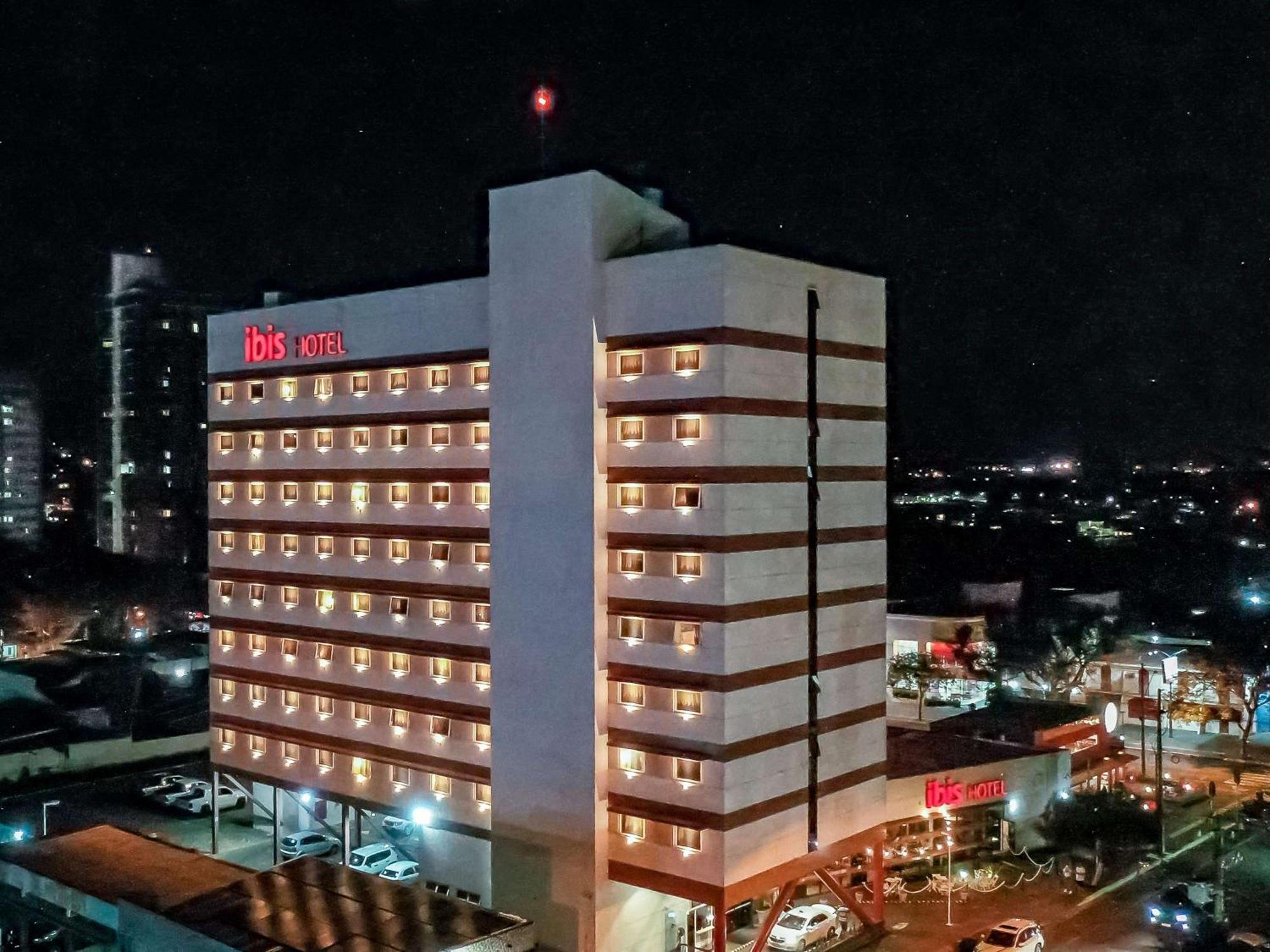 Ibis 酒店 3*